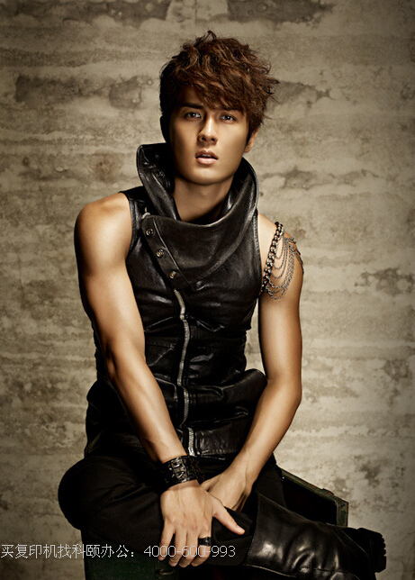 吳克群 壓力過大突發(fā)性失聰 柯尼卡美能達(dá)復(fù)印機(jī)助力抗壓